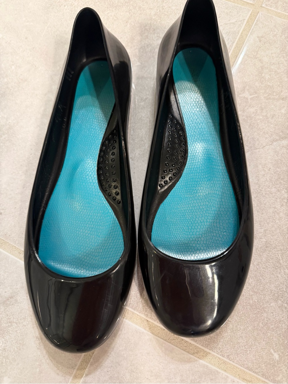 Oka-B Black Ballet Flats Size 8 Comfort Luxe Slip-On Shoes Made in USA
